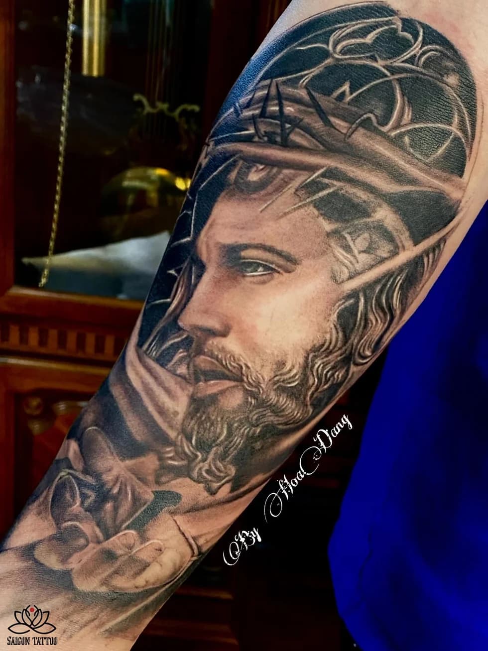 Black and grey warrior portrait tattoo by HoaDang